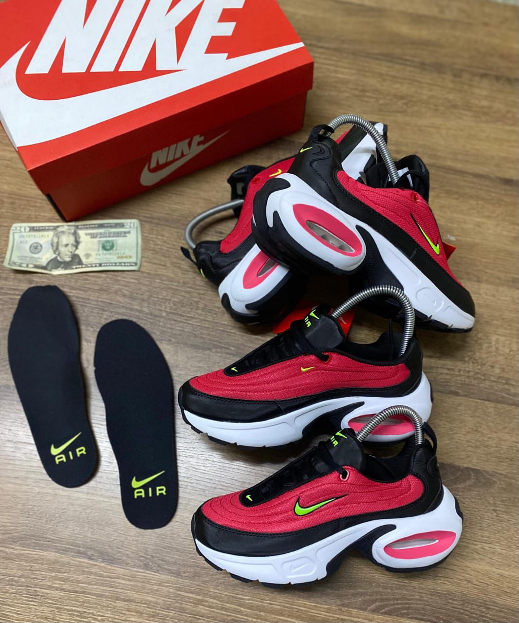 NIKE AIR MAX DN